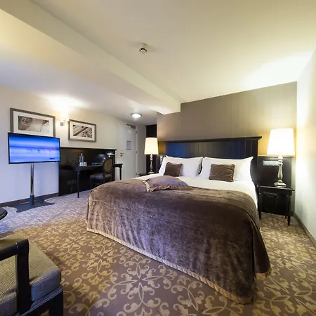 Bilderberg Chateau Holtmuehle 4* Venlo