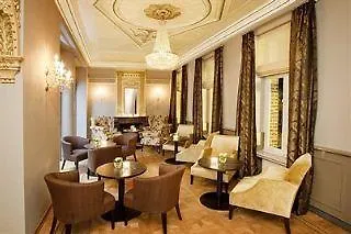 Bilderberg Chateau Holtmuehle 4* Венло