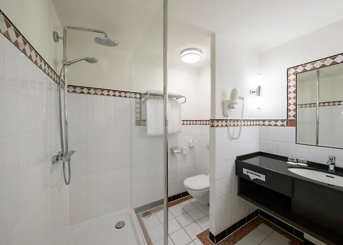 Bilderberg Chateau Holtmuehle 4* Venlo